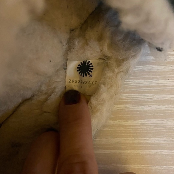 UGG Men’s Navy Ascot Sheepskin Suede Slippers Size 7 - Picture 7 of 8